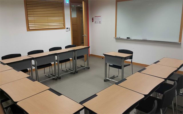 4�� ����